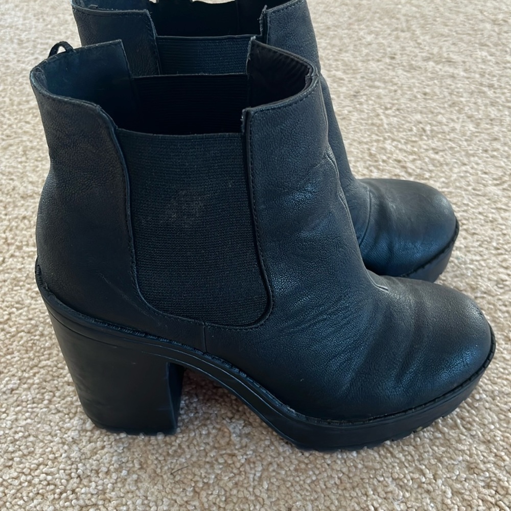 H&M PLATFORM HEELS